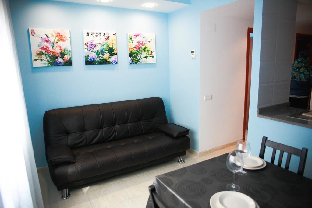 Apartments Beach Club Lloret de Mar Exteriör bild
